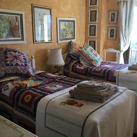 Villa La Cerisaie. Reynès Extérieur photo